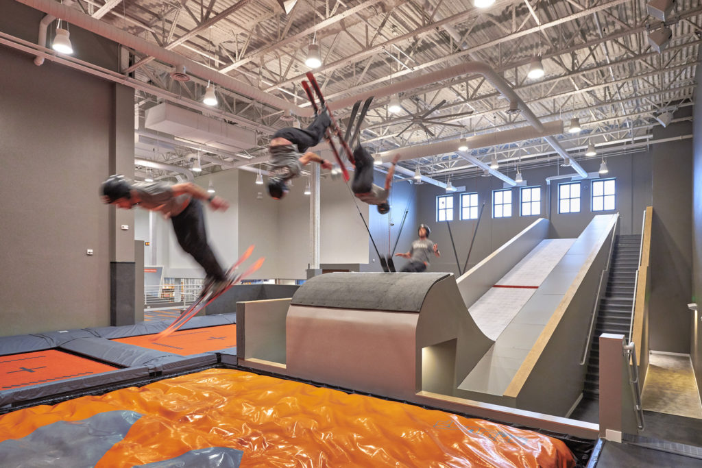SNÖBAHN Indoor Ski Expansion