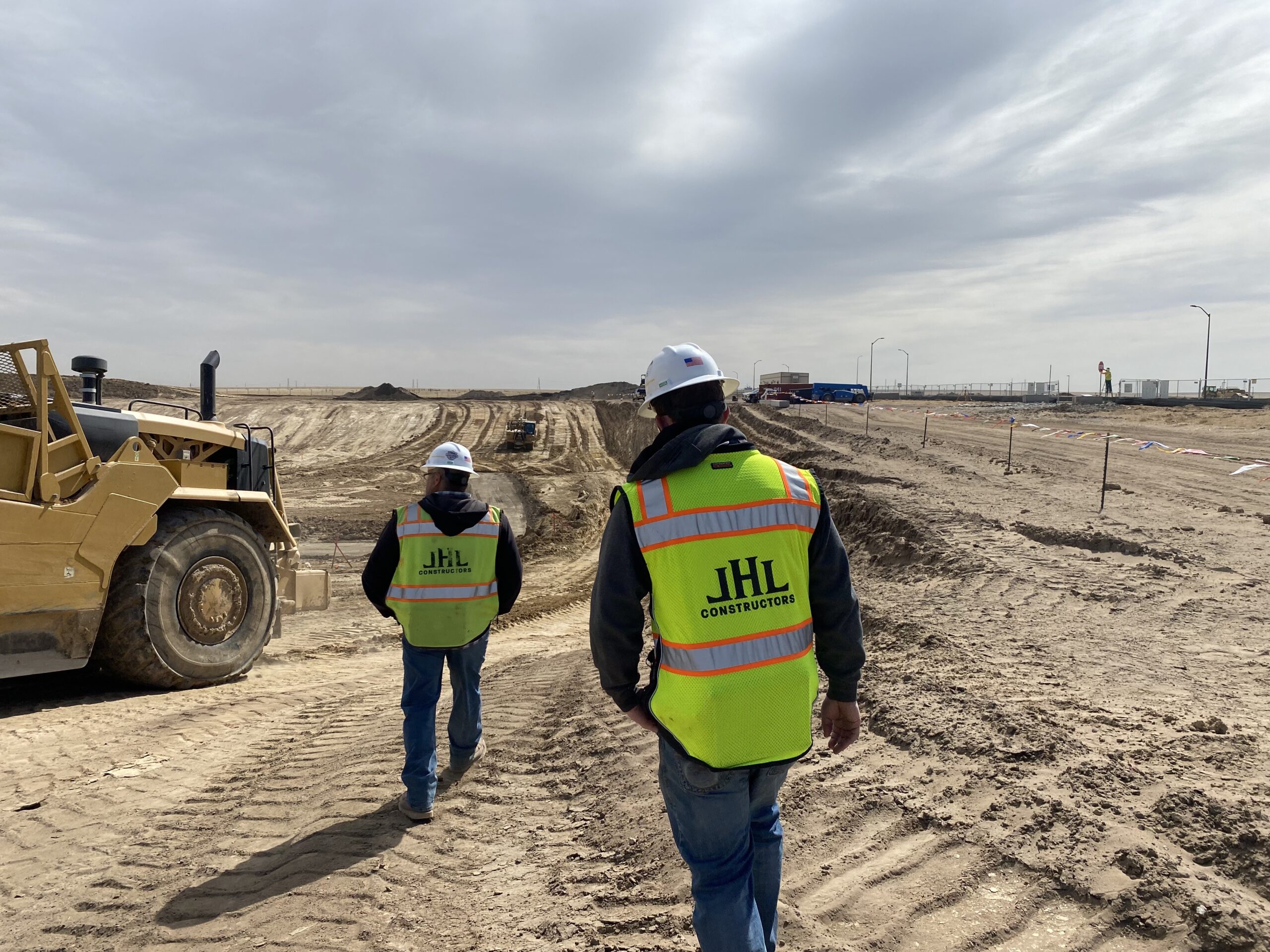 JHL-employees-at-a-developer-site-scaled