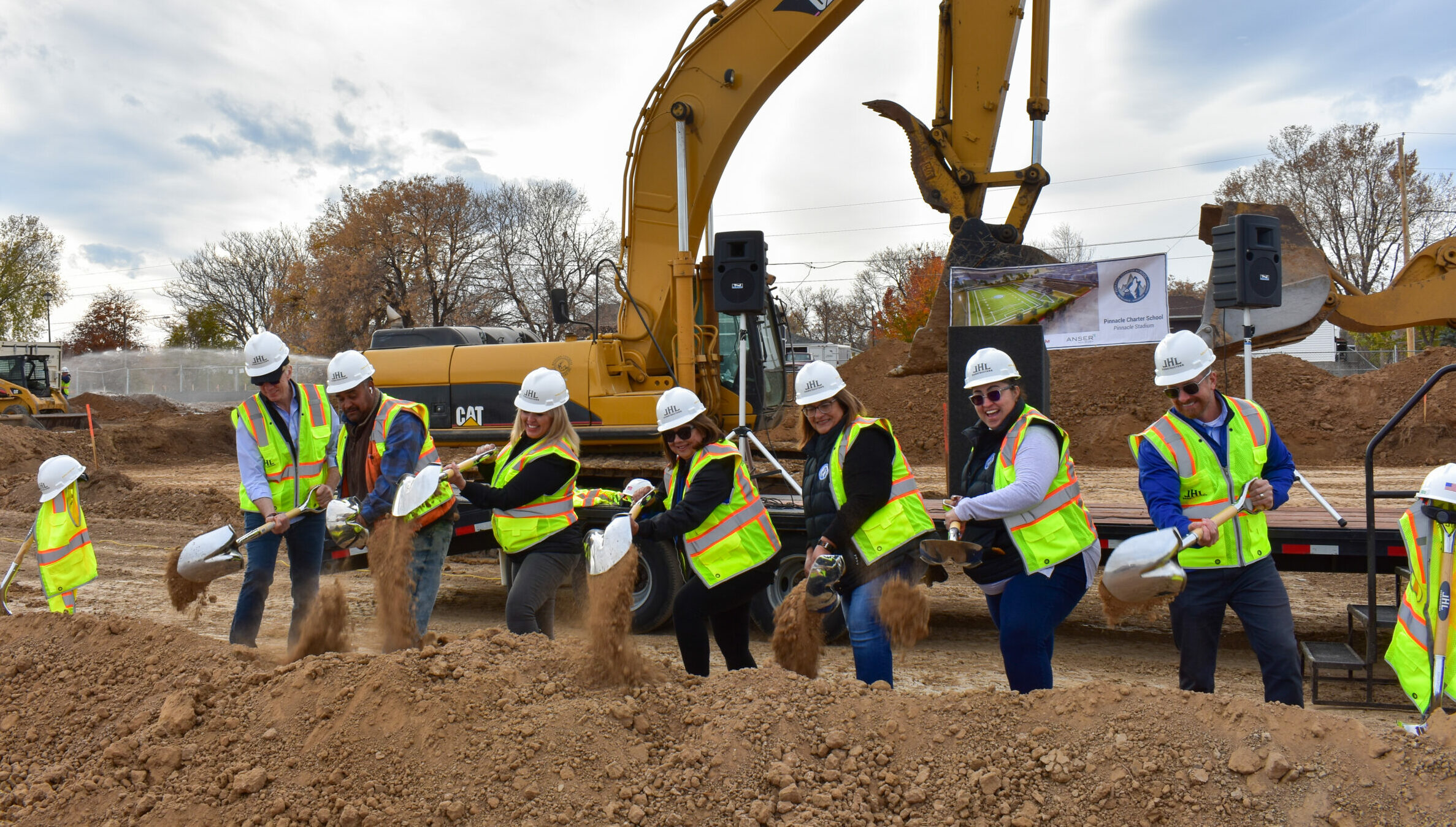 Pinnacle_Groundbreaking_-14-scaled-e1649871822330